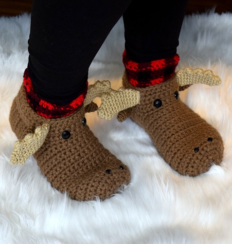 Moose Slippers2 1