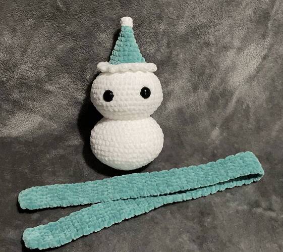 Crochet snowman 2