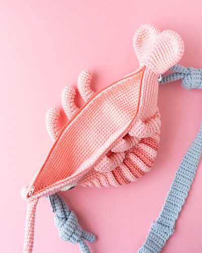 crochet-shrimp-cross-body-bag-pattern-33