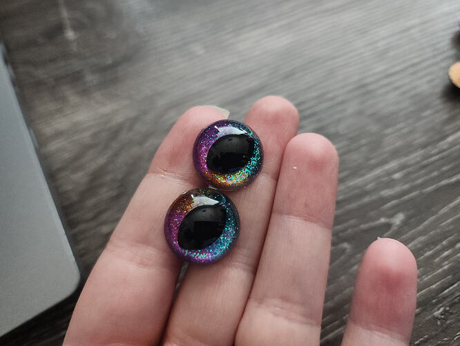 ff685af0-0f00-4d60-8b5f-a7d802d6c49c