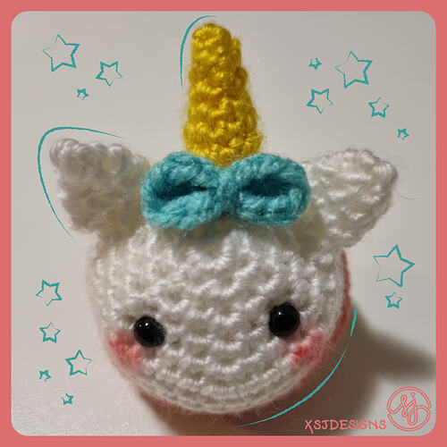 unicorn macaron