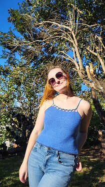 Cari top