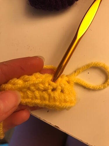 10775F25-5A9D-461A-A019-94B62913D2BE