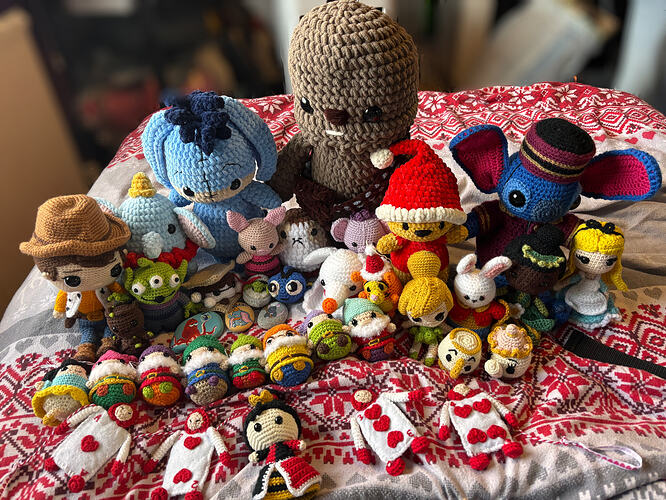 Facetune_14-12-2025-14-40-05