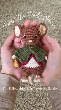 Hold down the dots and swipe to reveal my new pattern!_20251112_095422_0000