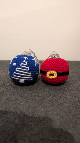 PXL_20251205_212231541