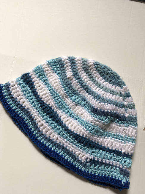 Wavy hat pattern release - Crochet 🧶 - Ribblr community