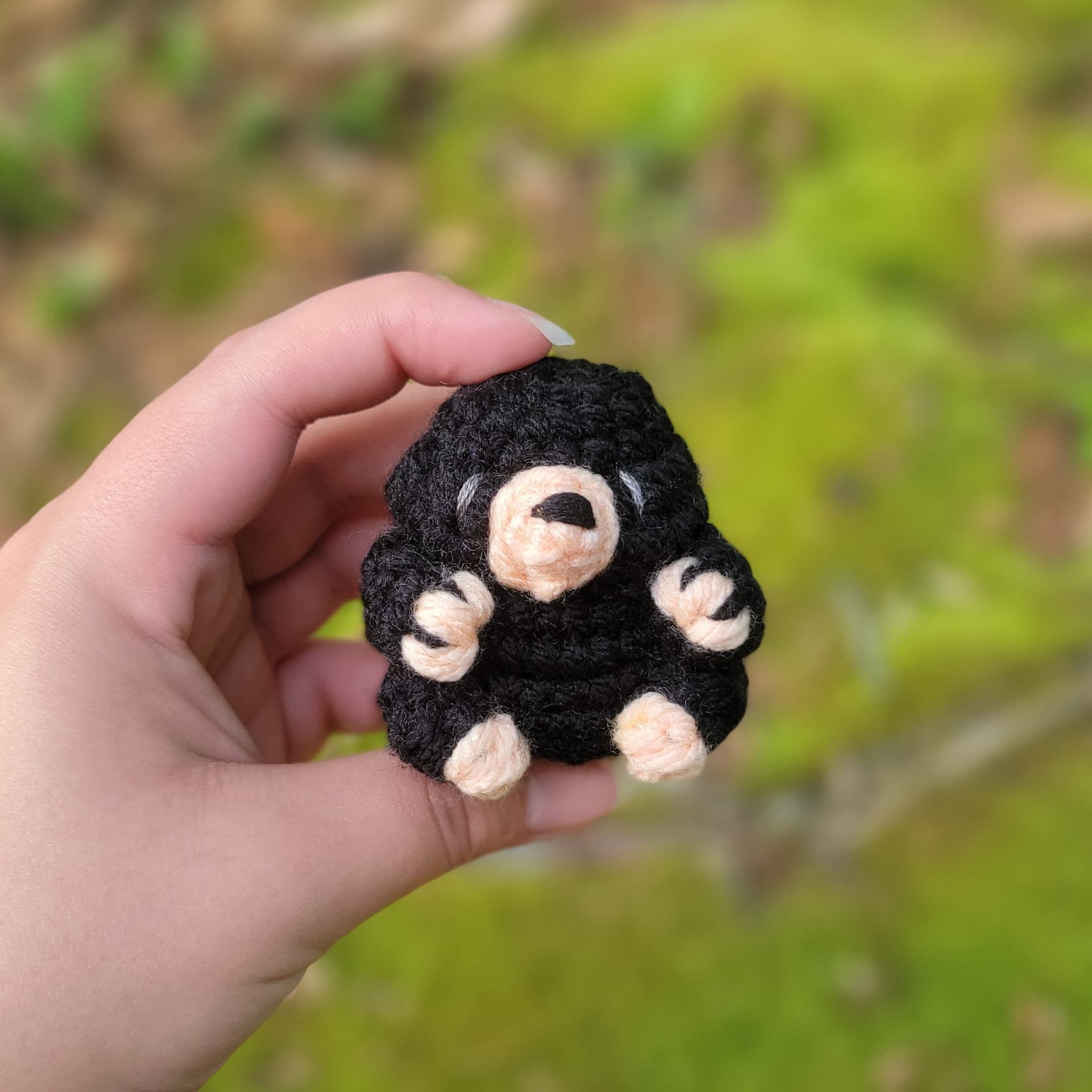 CLOSED] Tester call for Crochet: Moley the Pinic Pal [collab with