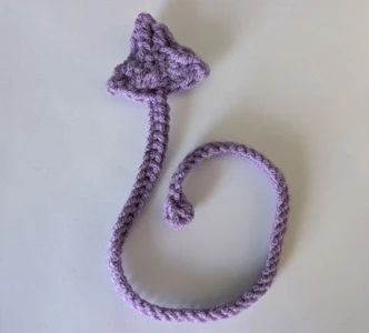3-Petaled Flower Bookmark 2